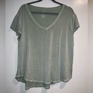 American Eagle favorite T, t-shirt.